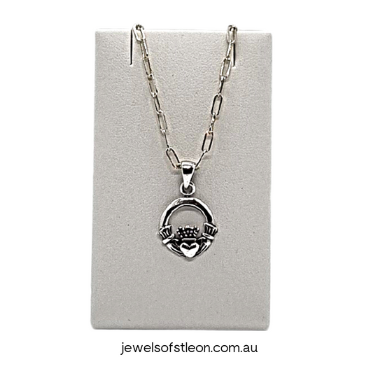 Sterling Silver 22x15mm Claddagh Pendant 1.95mm Elongated 45cm Necklace