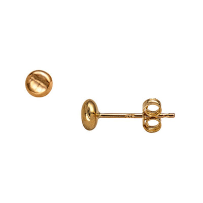 A close-up view of our 4mm Flat Ball Stud Earrings in 9K Yellow Gold showcases their radiant, high-polish finish. These classic, minimalist studs are a versatile accessory, perfect for both everyday wear and special occasions.