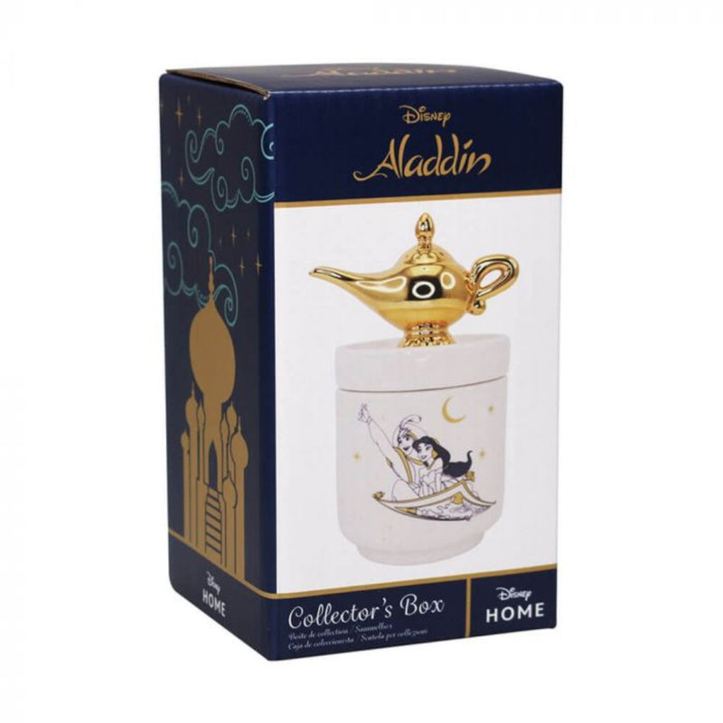 The beautifully designed packaging for the Disney Aladdin Collector Box features an enchanting display of Aladdin and Jasmine soaring through a starry night sky. This premium collector’s box highlights the magical artwork, making it a perfect keepsake for Disney fans.