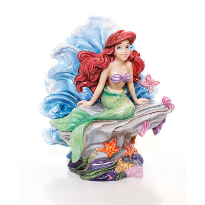 This stunning bone china figure captures the true beauty and essence of Disney's Little Mermaid Ariel. Exquisitely modelled by world renowned Valerie Annand and brought to life by Dan Smith’s painting skills; this limited edition piece is strictly limited to only 1,000 pieces worldwide.