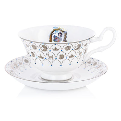 You will be captivated with the original Disney Princess Snow White! now available in Cup and Saucer Set celebrating Disney turning 100 years old. The hand decorated imagery of Snow White and platinum motifs surrounding the rim features iconic moments from the beloved Snow White and the 7 Dwarfs animated movie. Available from Jewels of St Leon Jewellery, Giftware and Watches.