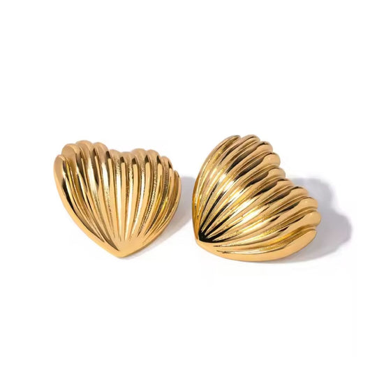 Gold Heart Shell Fashion Stud Earrings