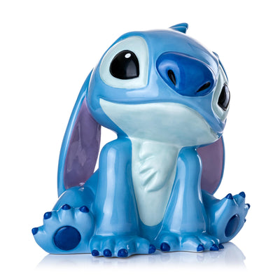 A slightly angled view of Large Stitch, showcasing his adorable side profile and hand-painted features. This 25cm figure brings Disney’s mischievous alien to life with vibrant colors and impeccable detailing.