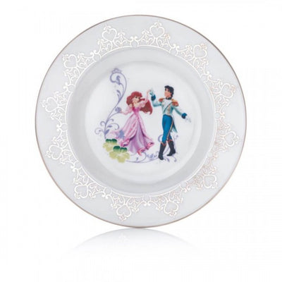 The stunning new Disney Princess Wedding Collection has arrived - This collector plate featuring The Little Mermaid's Ariel and Prince Eric and has be handmade and hand decorated with genuine platinum touches. This new wedding set is ideal to co-ordinate with the existing Disney Princesses Collection. Available from Jewels of St Leon Australia.