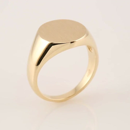 15mm Round Engravable Signet Ring in 10ct Yellow Gold – Free Engraving