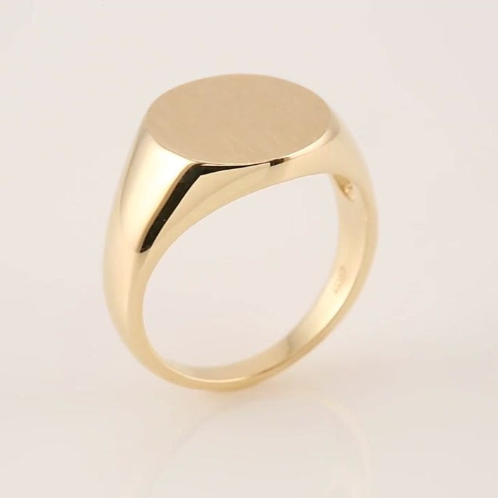 15mm Round Engravable Gold Signet Ring (Free Engraving)