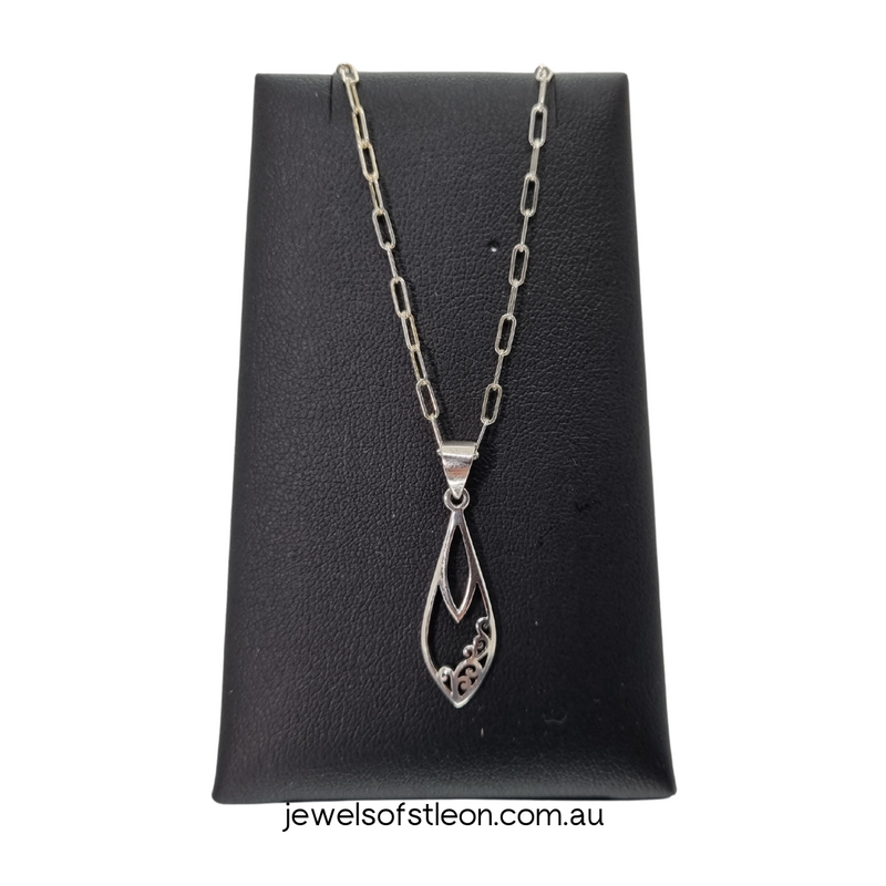 Sterling Silver Modern Filigree Pendant with 1.95mm Elongated 45cm Chain